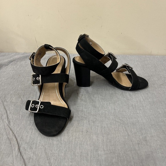 Vionic Carmel Sandal Womens Size 6 Black Suede Ankle Strap Chunky Heels Fs Chrty - Picture 1 of 11